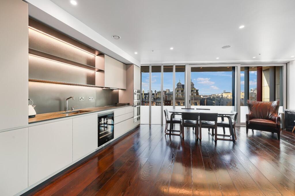 Main image of property: The Nova Building, 87 Buckingham Palace Road, London