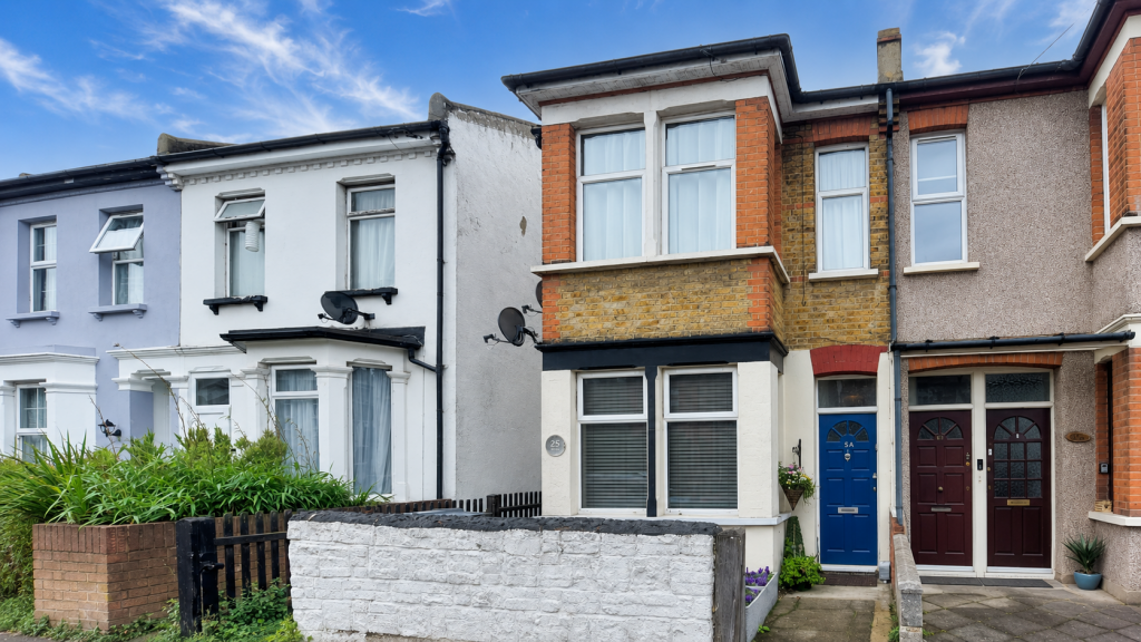 Main image of property: Shakespeare Drive, Westcliff-On-Sea