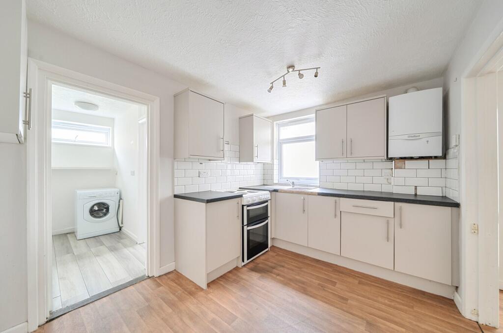 Apartment in Arun, Bognor Regis - View 4