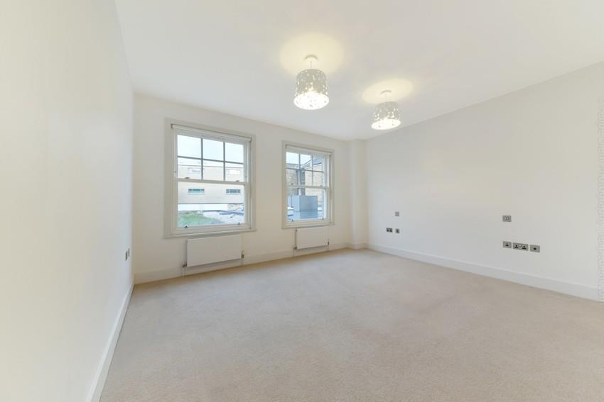 Apartment in London, Greenwich Town Centre, East Greenwich - View 5