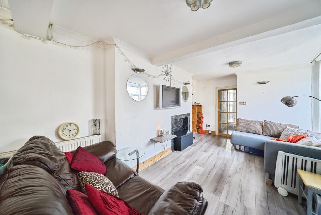 Morton Road, London, E15 - View 4