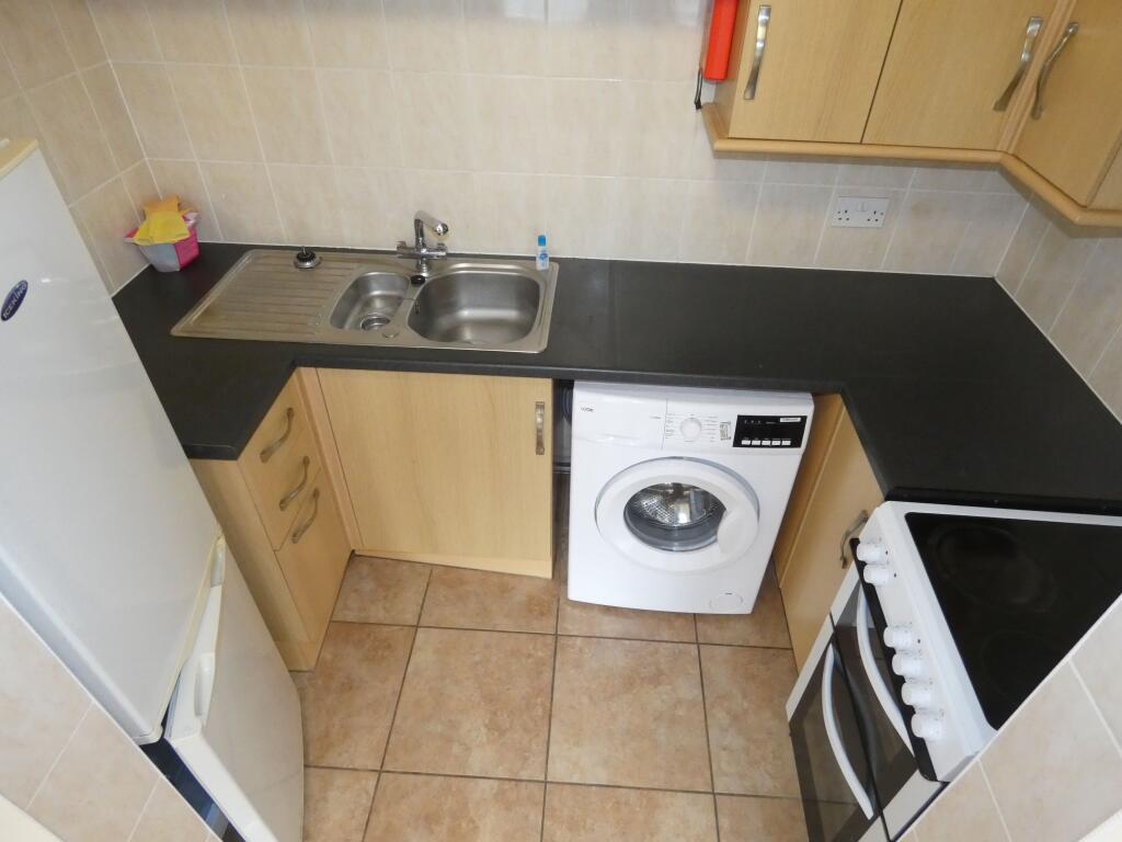 Apartment in Exeter, Polsloe - View 2