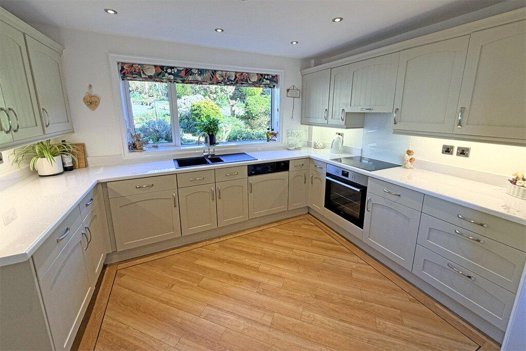 Additional image 8 of Woodlands, 4 Grange Road, Farnhill, Keighley, BD20 9AJ