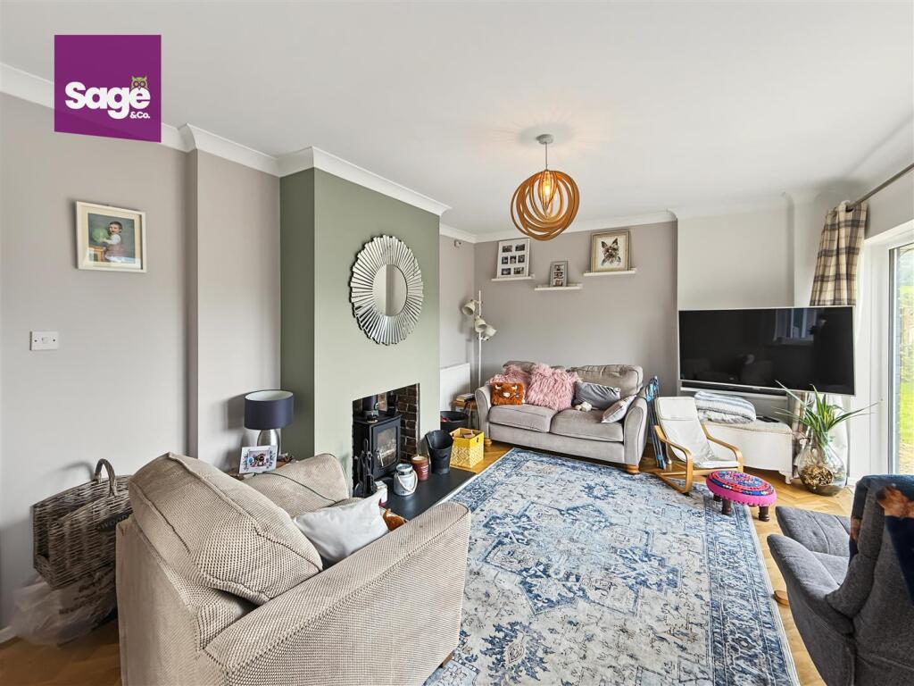 House in Risca - View 5
