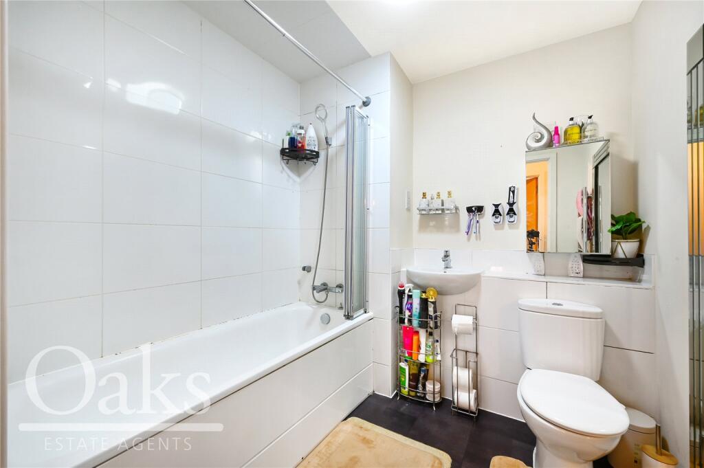 Apartment in London, Lonesome, Pollards Hill - More