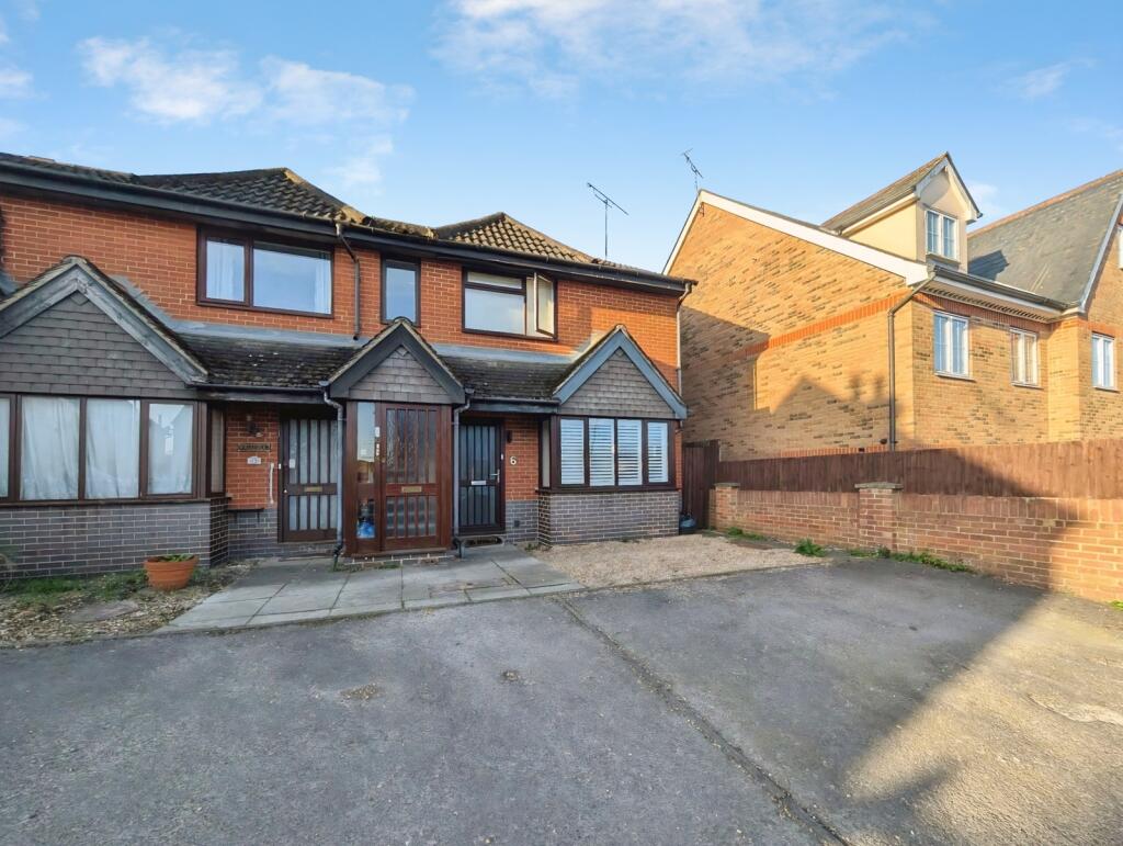 Main image of property: Cambridge Road, Crowthorne, Berkshire