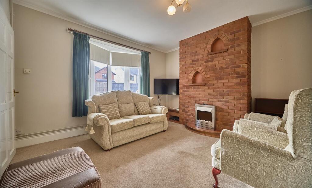 House in Leicester - More