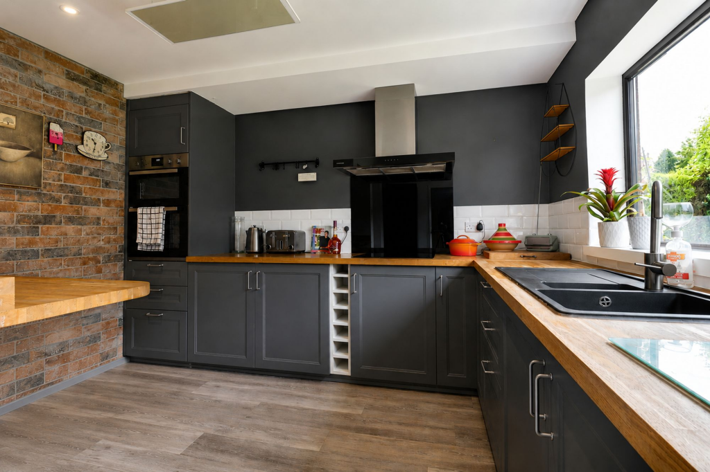 House in Doncaster - View 2