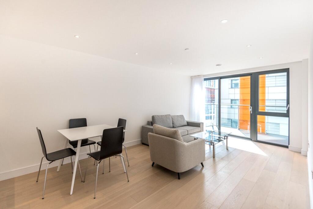 Main image of property: Commercial Street, London, E1