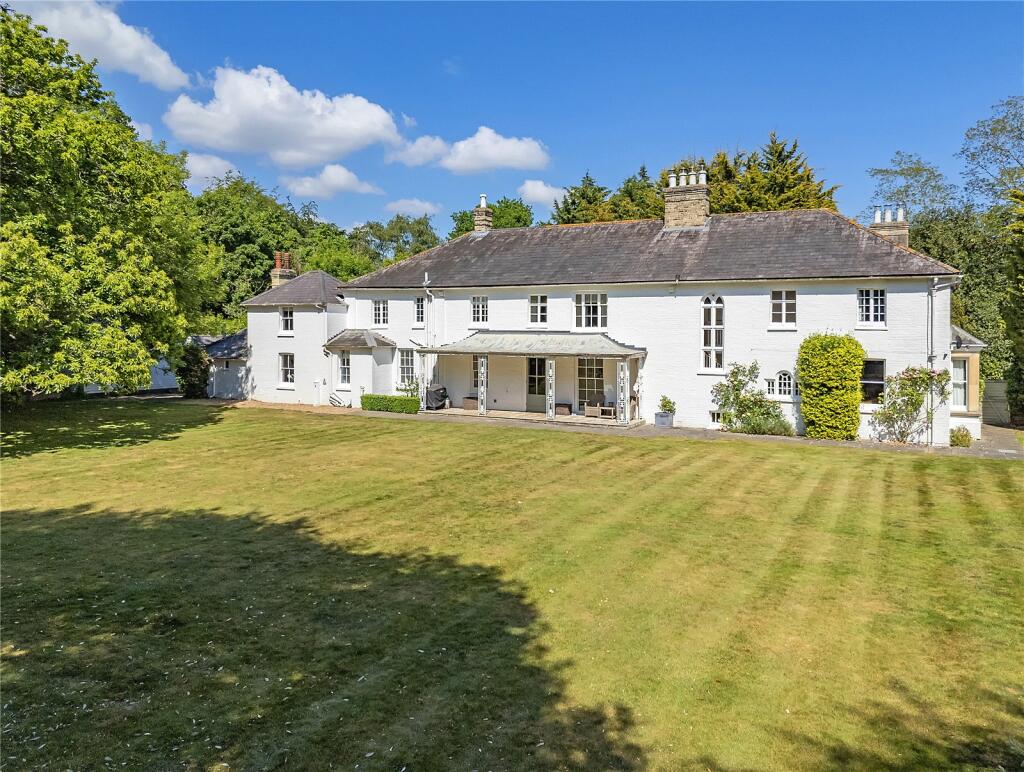 Main image of property: Hadleigh Road, East Bergholt, Colchester, Suffolk, CO7