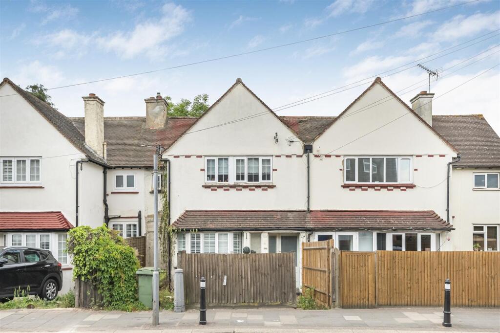 4-bed house on Clifford Avenue, East Sheen, SW14, £750,000