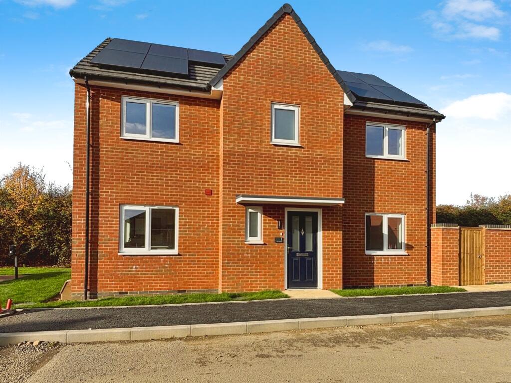 Main image of property: Clay Pit Close, Raunds, Wellingborough