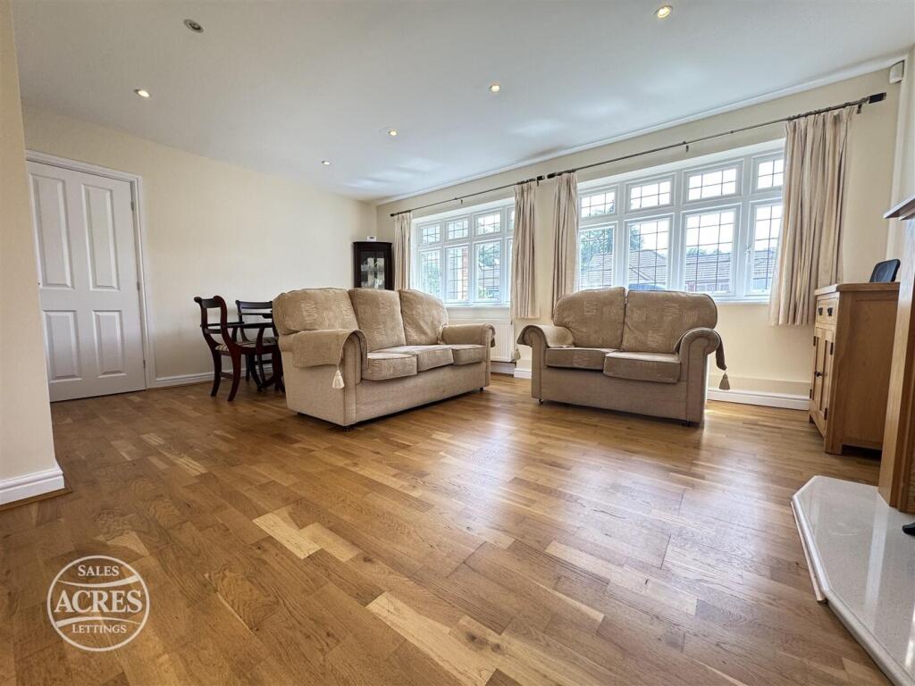 Newton Close, Great Barr, Birmingham photo 4