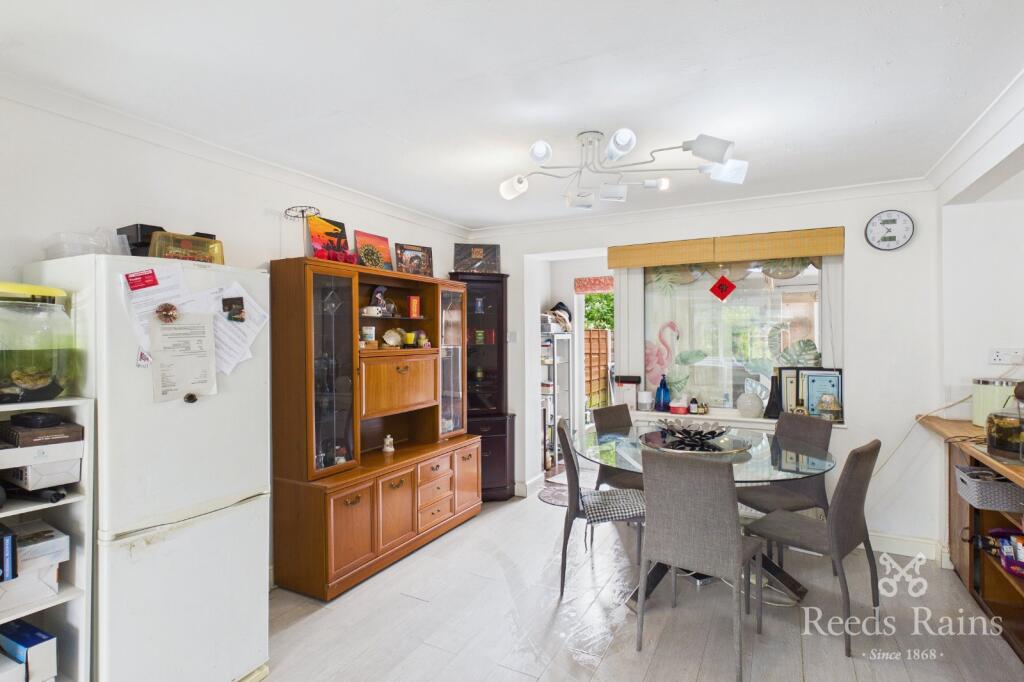 Firs Road, Sale, Greater Manchester, M33 photo 4