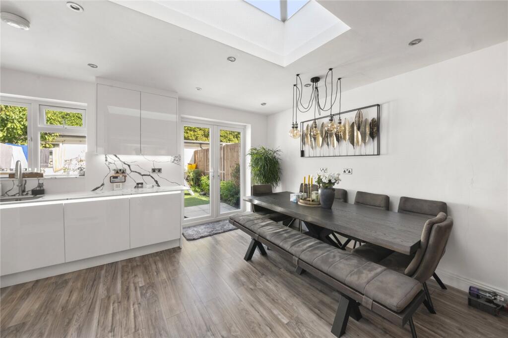 House in London - View 4