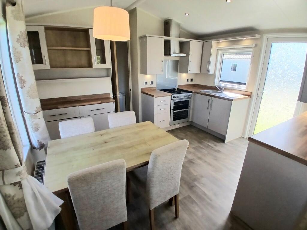 Hutton Sessay, Thirsk, YO7 3BA photo 4