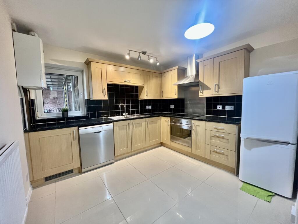 Apartment in Ipswich - View 2