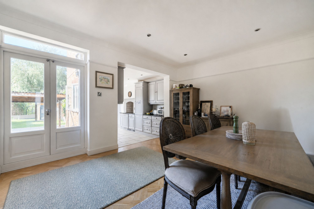 House in Mole Valley, Surrey - View 4