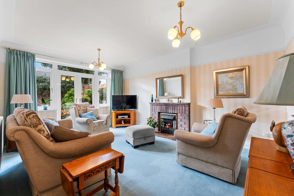 Lunts Heath Road, Widnes, WA8 photo 3