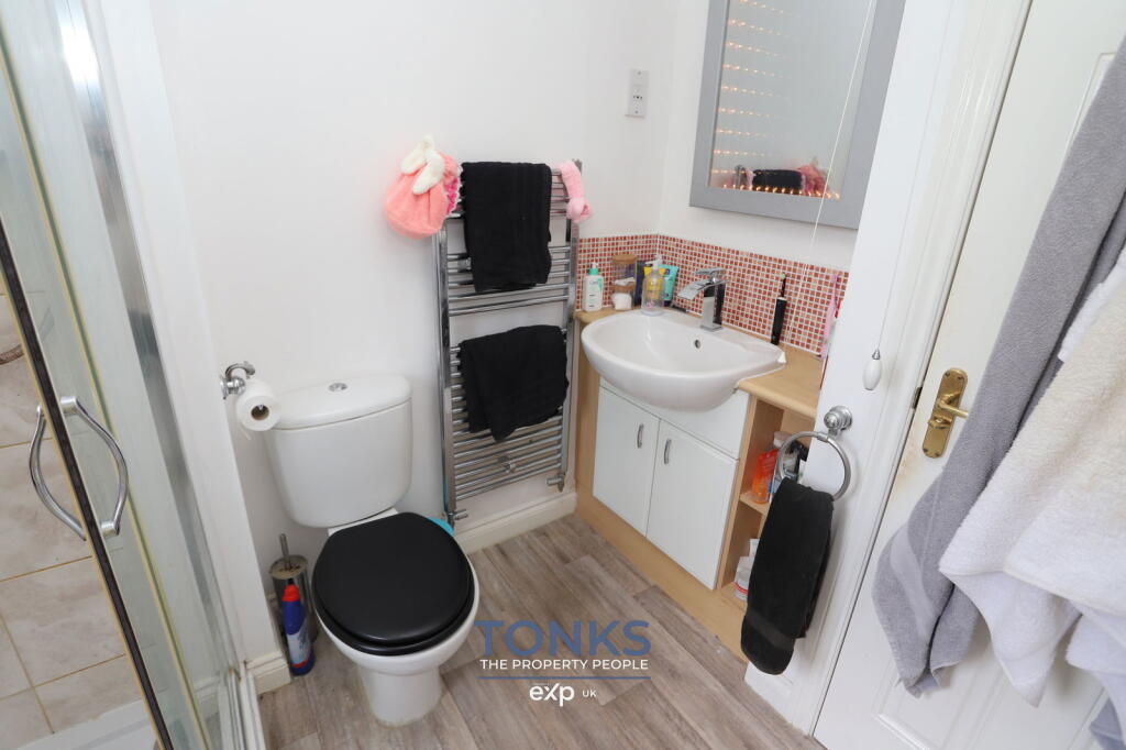 Additional image 33 of Cavalier Drive, Halesowen, B63 4SQ