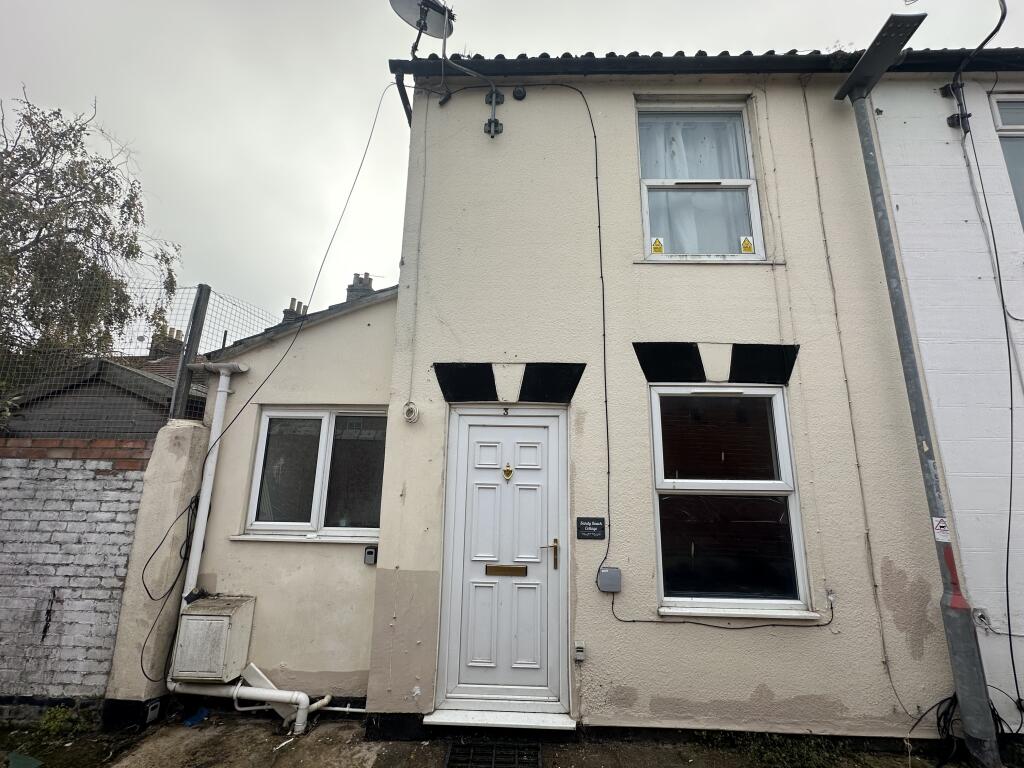 Main image of property: Nelson Road Central, Great Yarmouth