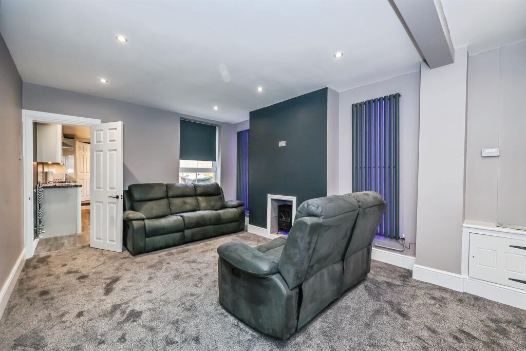House in Amber Valley, Aldercar and Langley Mill CP - View 5