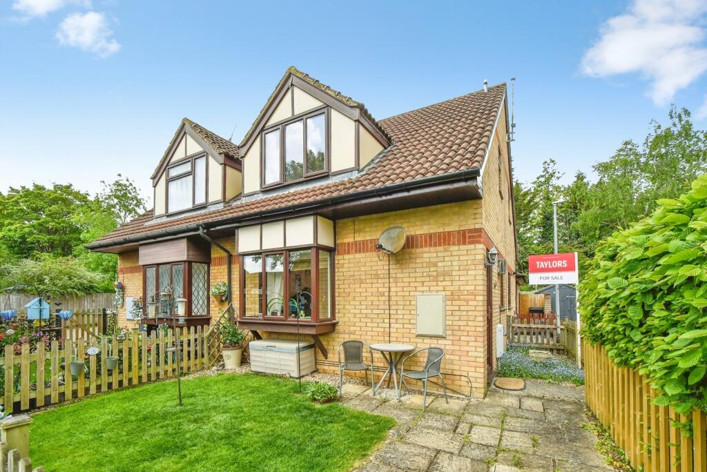Main image of property: Lisle Close, SWINDON, Wiltshire, SN5