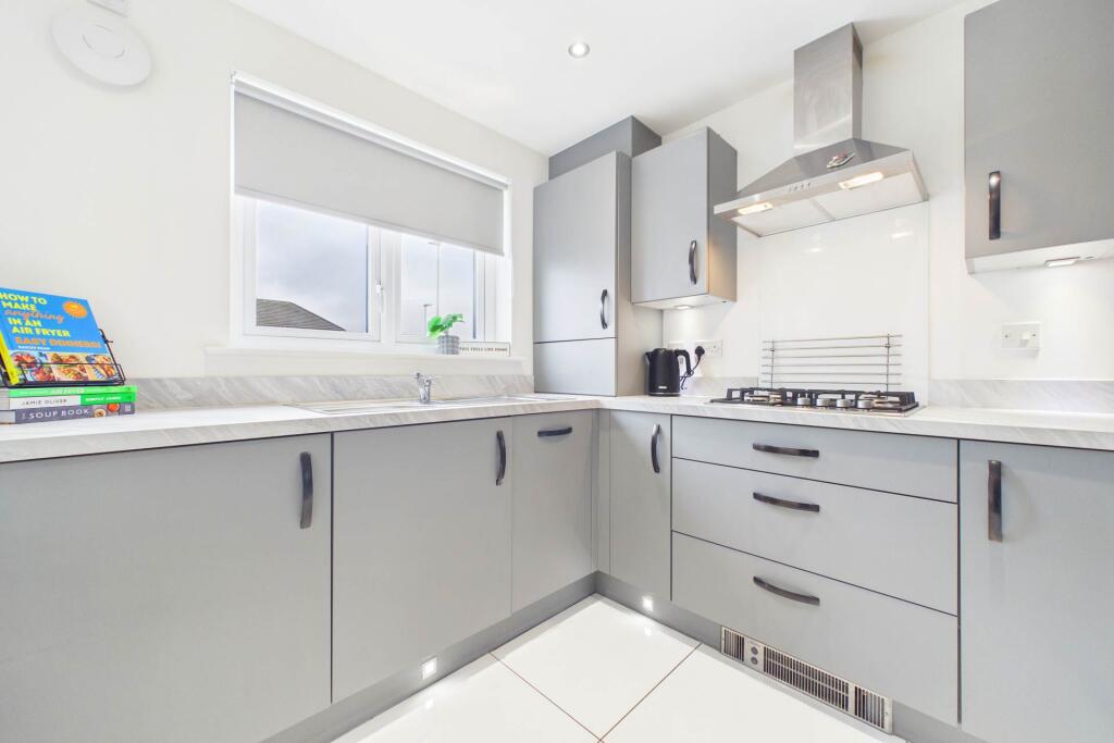 Ramoan Crescent, Glenboig photo 2