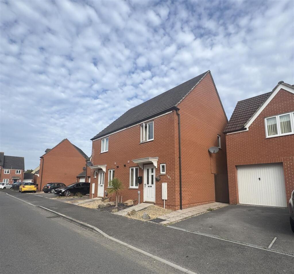 Main image of property: Meadowlands Avenue, Bridgwater