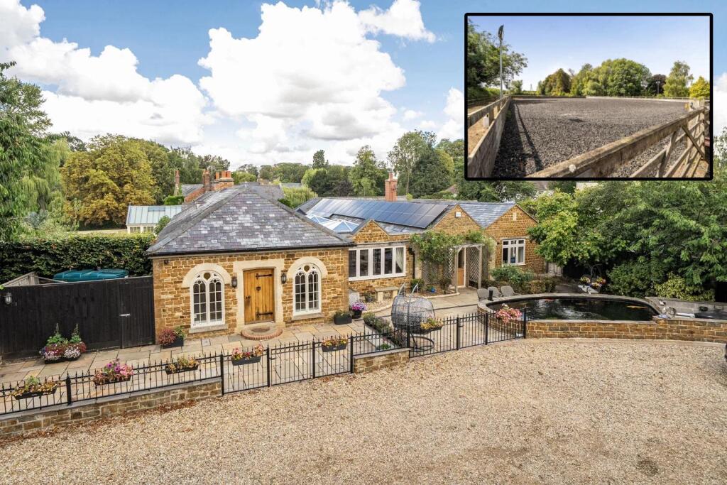 Main image of property: Dairy Farm Stables, Barleythorpe