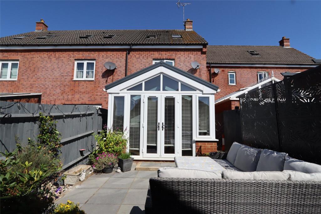 Main image of property: Canal Lane, Deanshanger, Milton Keynes, Buckinghamshire, MK19