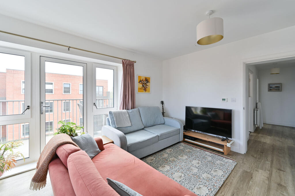 Apartment in London - View 4