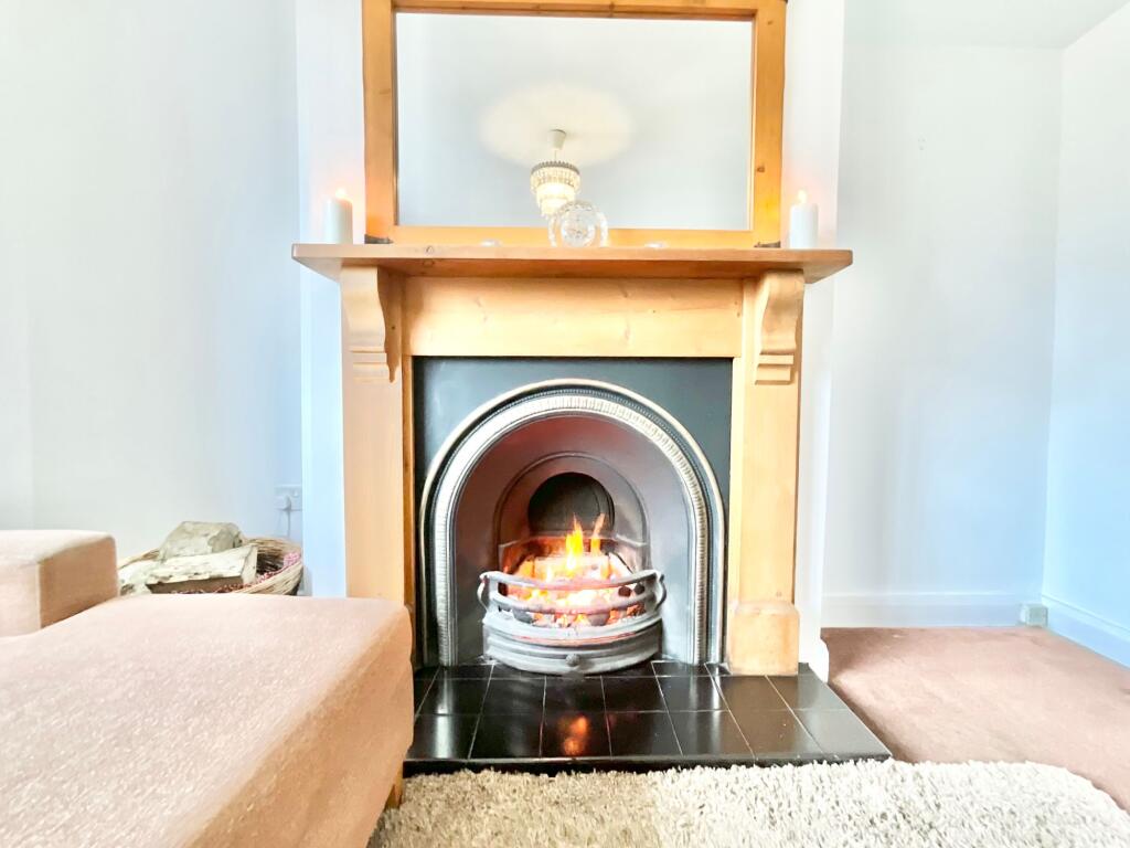 House in Staffordshire Moorlands, Alton - View 5