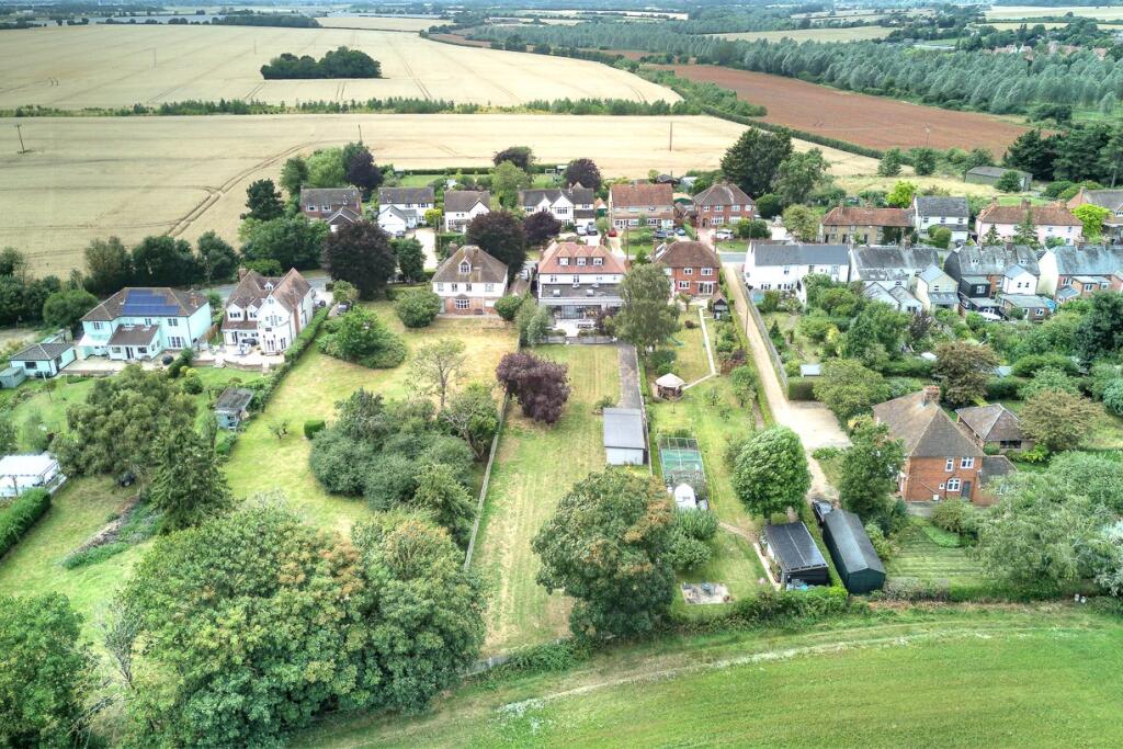 Kelvedon Road, Coggeshall, Colchester, Essex, CO6 photo 4