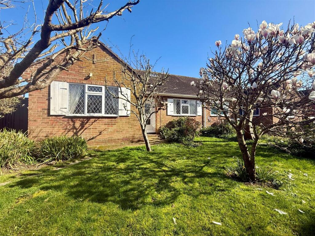 Main image of property: Manor Way, Henfield, West Sussex