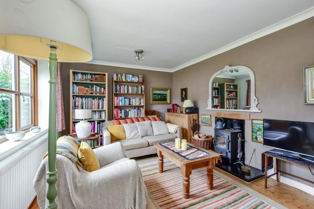 Main image of property: Nunfield, Chipperfield, WD4