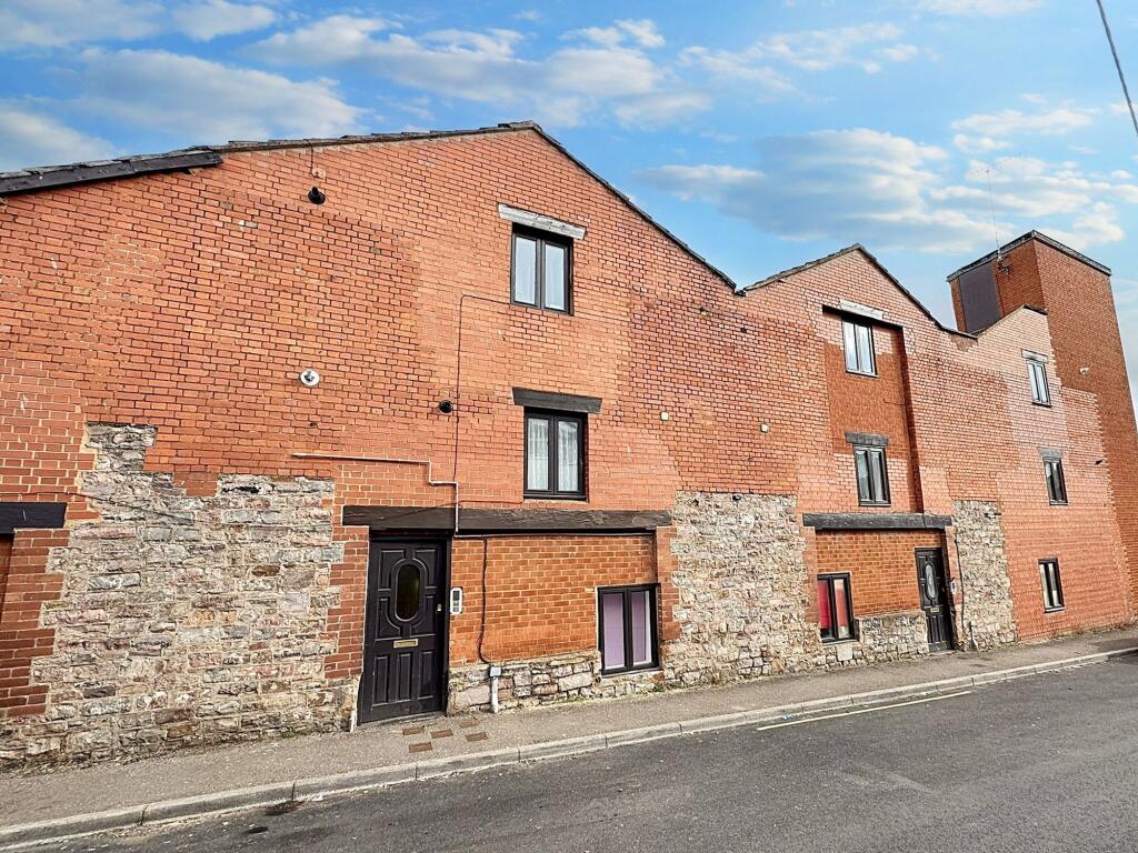 Main image of property: Chapel Street, Tiverton, EX16