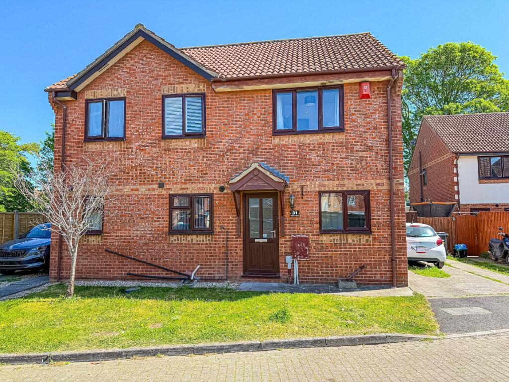 Main image of property: Clipper Close, Bridgwater, Somerset, TA6 5LA