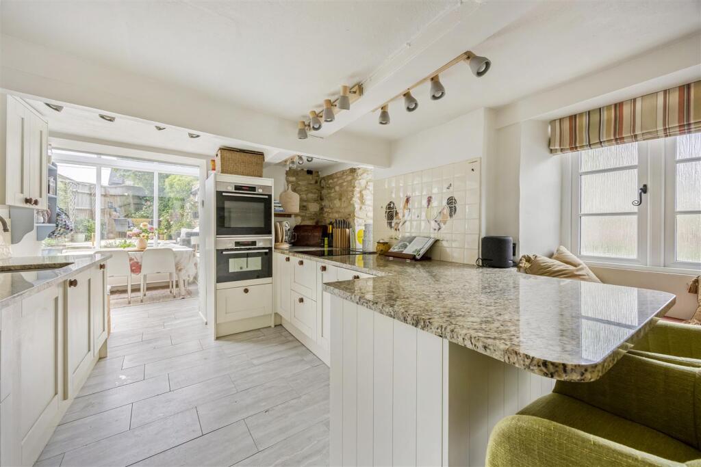 House in West Oxfordshire, Fifield - View 5