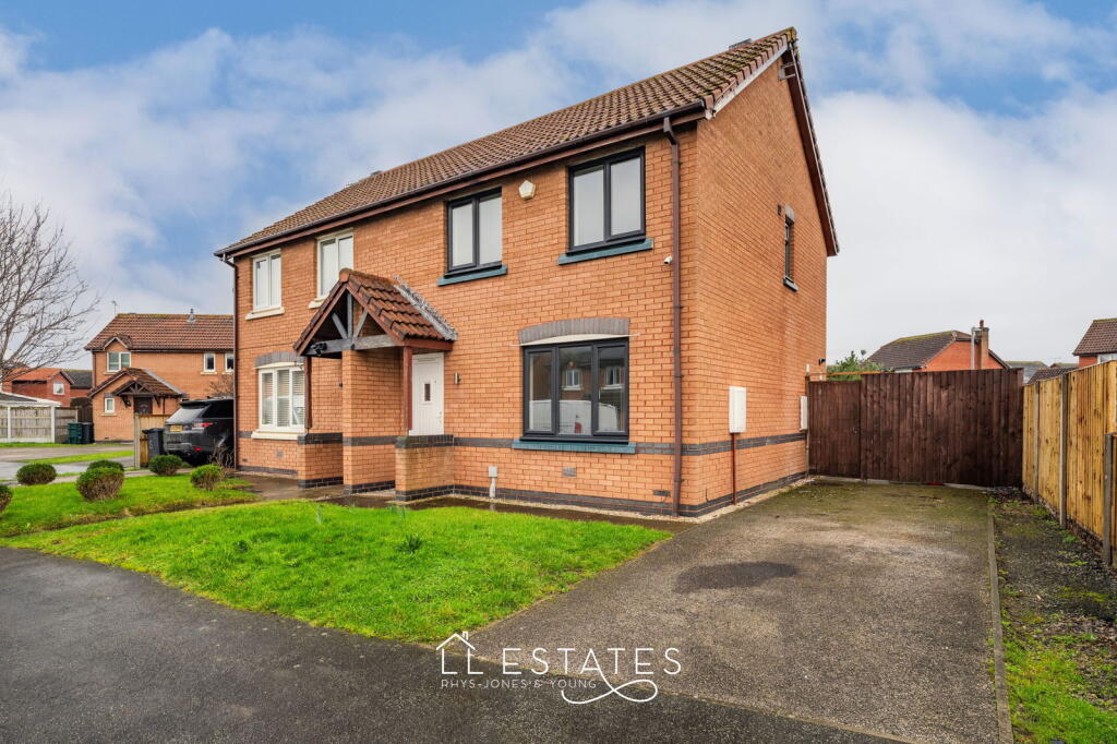 Main image of property: Trem Elwy, Kinmel Bay, LL18 5AZ