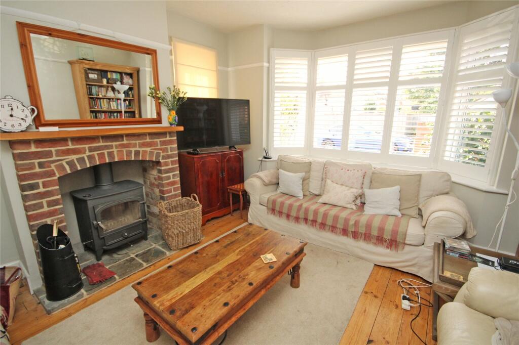 Albert Road, New Milton, Hampshire, BH25 photo 4
