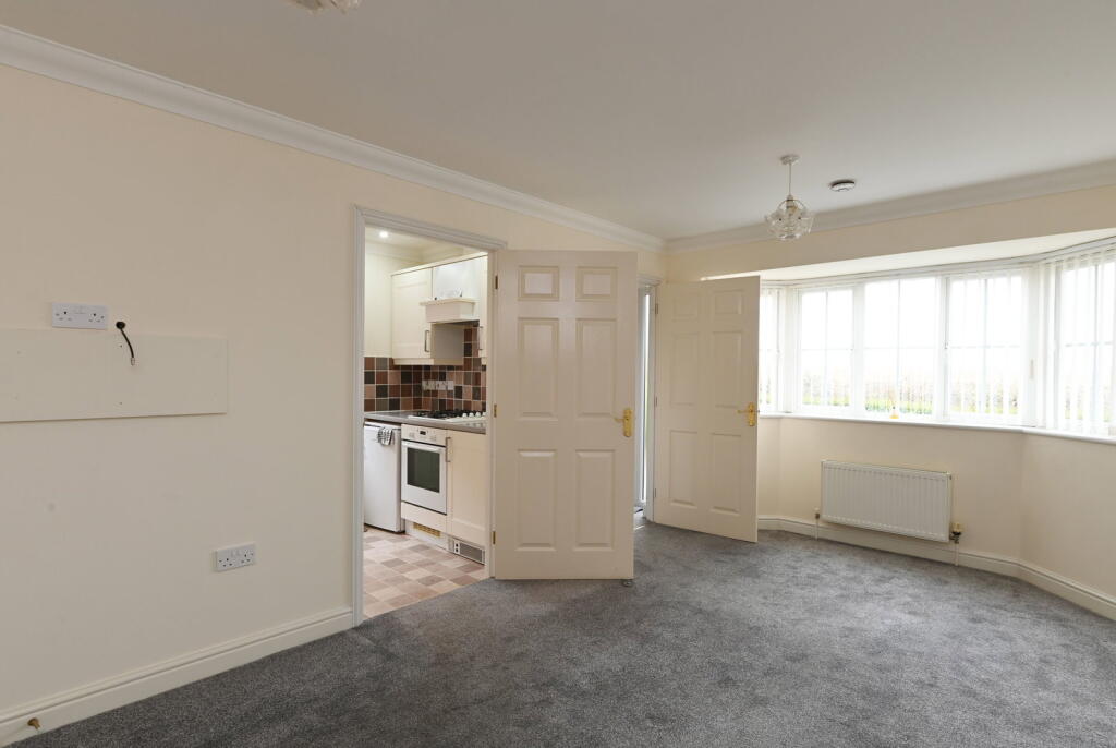 House in East Suffolk, Framlingham - View 2