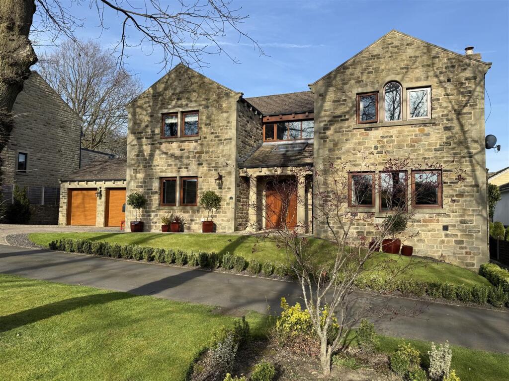 Main image of property: Coachgates, Flockton, WF4