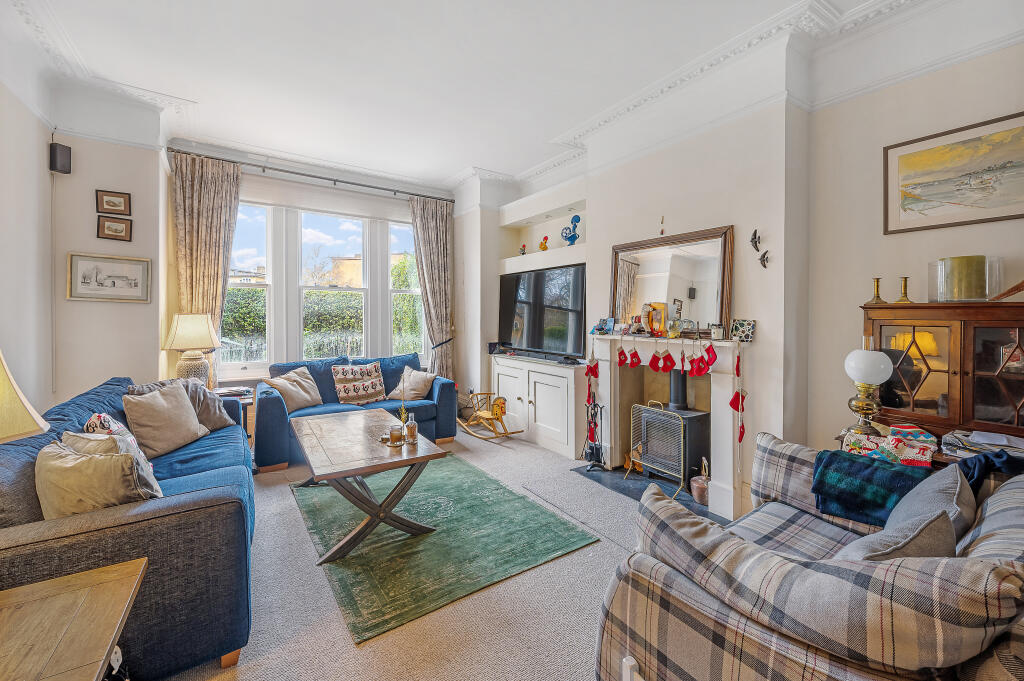 Main image of property: Weir Road, London, SW12