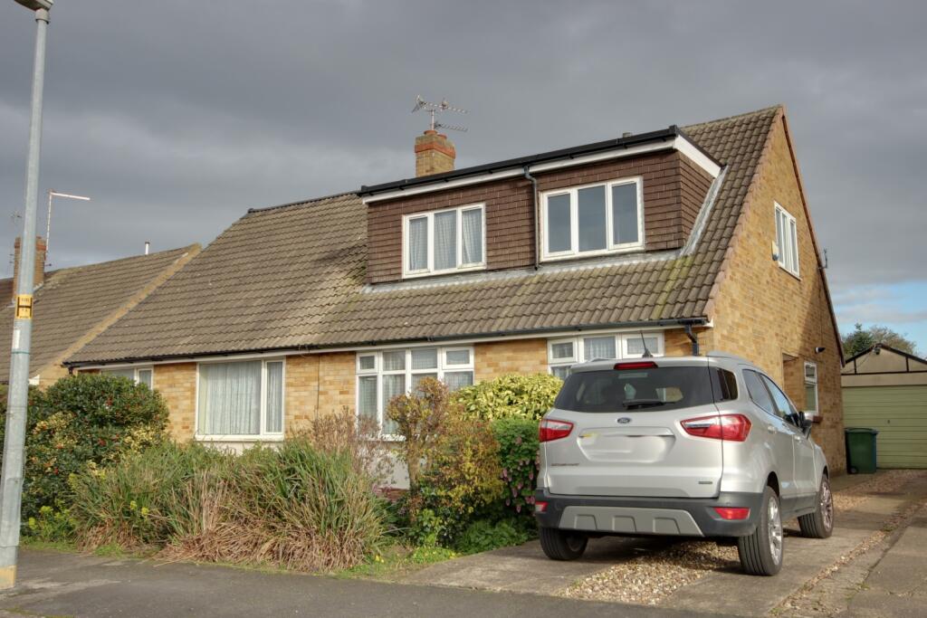 Main image of property: 27 Chestnut Avenue, Beverley