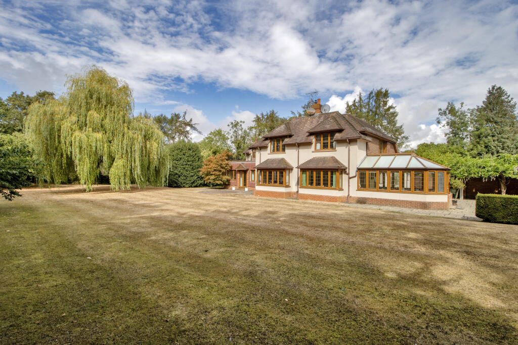 Main image of property: Aldingham, Hartley, Longfield, Kent