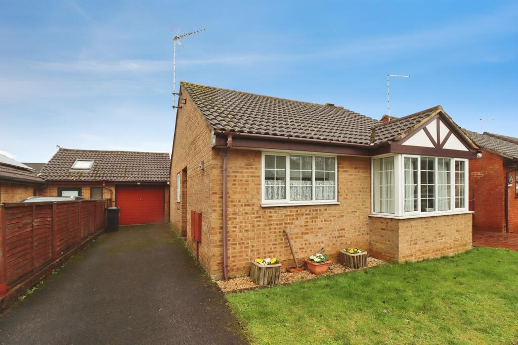 Main image of property: The Willows, Yate, Bristol