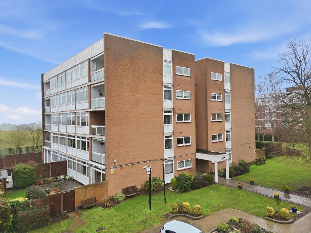 Main image of property: The Bowls, Chigwell, Essex, IG7