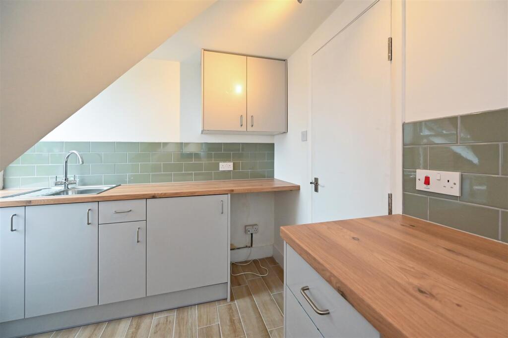 Main image of property: Nyewood Lane, Bognor Regis