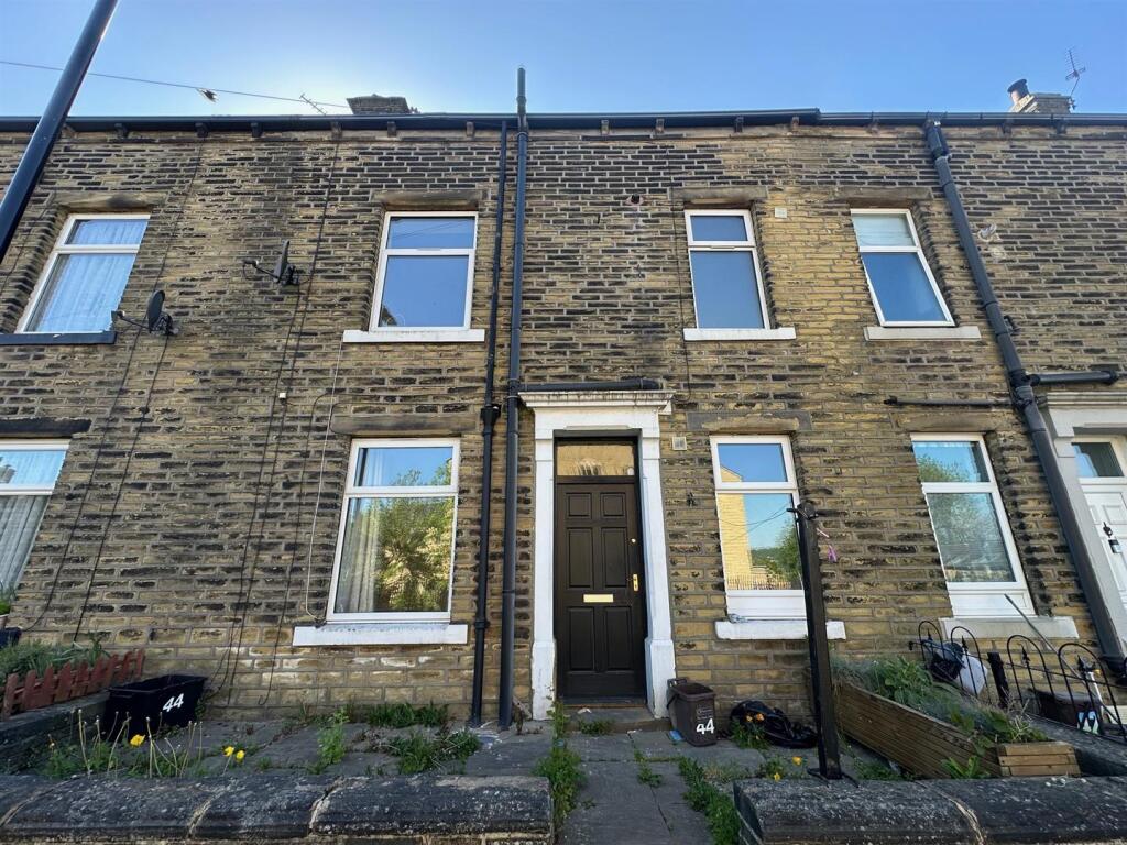 Main image of property: Mellor Terrace, Savile Park, Halifax